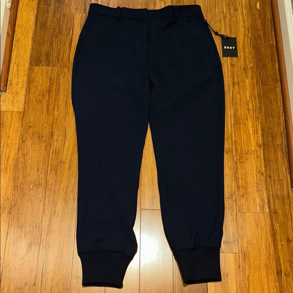 DKNY Women’s Navy Joggers. Minimalist Design. Capsule Wardrobe. Lagenlook.